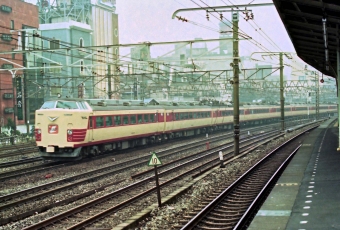 国鉄485系電車 クハ481形(Tc) 鉄道フォト・写真 by 鉄道のお爺さんさん ：1984年10月22日00時ごろ