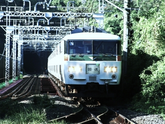 JR東日本 クハ185形 クハ185-114 鉄道フォト・写真 by 鉄道のお爺さんさん ：2007年09月20日07時ごろ