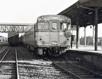 国鉄キハ58系気動車 キハ58形 キハ58 190 鉄道フォト・写真 by 鉄道のお爺さんさん ：1964年03月01日00時ごろ