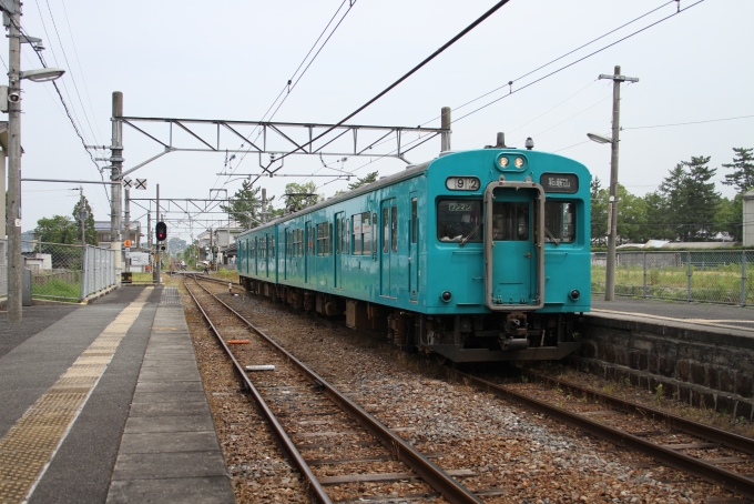 JR西日本 クハ105形 クハ105-9 鉄道フォト・写真 by 鉄道のお爺さんさん ：2014年06月16日10時ごろ