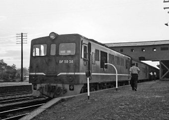 国鉄DF50形ディーゼル機関車 DF50 58 鉄道フォト・写真 by 鉄道のお爺さんさん ：1962年08月14日00時ごろ