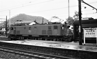 国鉄EF13型電気機関車 EF13 10 鉄道フォト・写真 by 鉄道のお爺さんさん 塩山駅：1964年10月18日00時ごろ