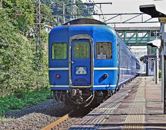 JR九州 国鉄14系客車 スハネフ14形 鉄道フォト・写真 by 鉄道のお爺さんさん ：2007年09月20日08時ごろ