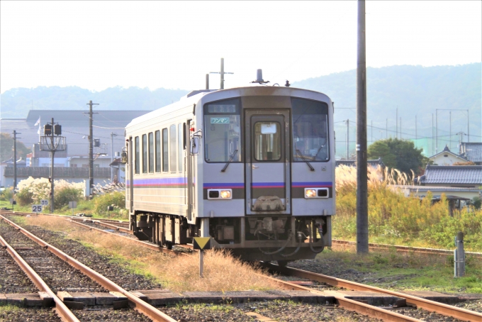 JR西日本 キハ120形 キハ120-17 鉄道フォト・写真 by 鉄道のお爺さんさん ：2016年11月06日15時ごろ