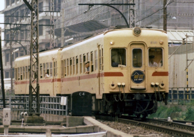 鉄道フォト・写真：小田急電鉄キハ5100型気動車 特急「ふじさん」 キハ5101 新宿駅 鉄道フォト・写真 by 鉄道のお爺さんさん - 撮影日 1968/06/30 00:00