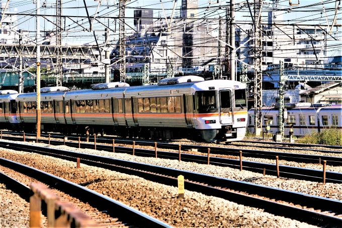 JR東海373系電車 鉄道フォト・写真 by 鉄道のお爺さんさん ：2005年11月18日10時ごろ