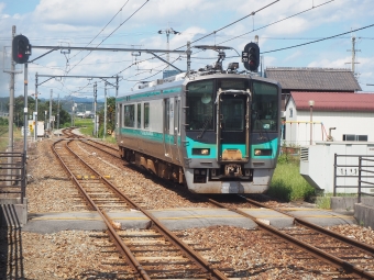 JR西日本125系電車 クモハ125形(Mc) 鉄道フォト・写真 by Tsurugi2999さん 粟生駅 (JR)：2021年09月09日13時ごろ