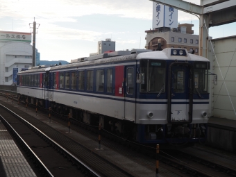 智頭急行 HOT3500形 HOT3502 鉄道フォト・写真 by Tsurugi2999さん 鳥取駅：2021年09月10日06時ごろ