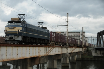 JR貨物 EF66-27 鉄道フォト・写真 by とりかまさん 南吹田駅：2021年04月14日17時ごろ