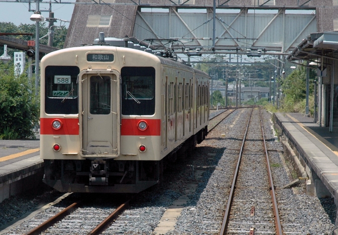 JR西日本 国鉄105系電車 鉄道フォト・写真 by シーホース21さん 粉河駅：2008年07月12日11時ごろ
