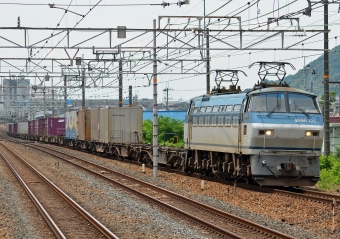 JR貨物 EF66形 EF66-122 鉄道フォト・写真 by シーホース21さん 長岡京駅：2013年06月30日11時ごろ