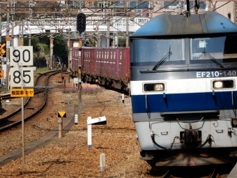 JR貨物 EF210形 EF210-140 鉄道フォト・写真 by シーホース21さん 尾道駅：2019年04月21日15時ごろ