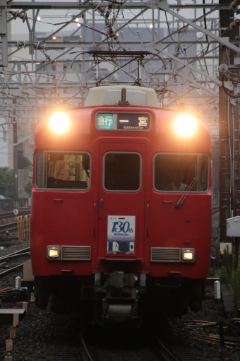 名古屋鉄道 名鉄モ6200形 6215 鉄道フォト・写真 by たごさくさん 金山駅 (愛知県|名鉄)：2024年06月23日18時ごろ