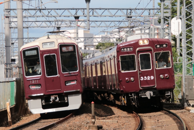 鉄道フォト・写真：阪急電鉄 阪急1300系電車 1311 南方駅 (大阪府) 鉄道フォト・写真 by たごさくさん - 撮影日 2024/07/27 15:37