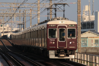 阪急電鉄 7014 (阪急7000系) 車両ガイド | レイルラボ(RailLab)