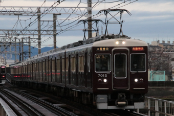 阪急電鉄 7012 (阪急7000系) 車両ガイド | レイルラボ(RailLab)