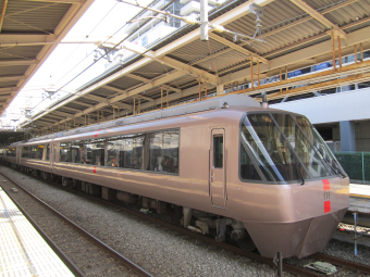 小田急30000形 30257F編成 (海老名検車区) 徹底ガイド | レイルラボ