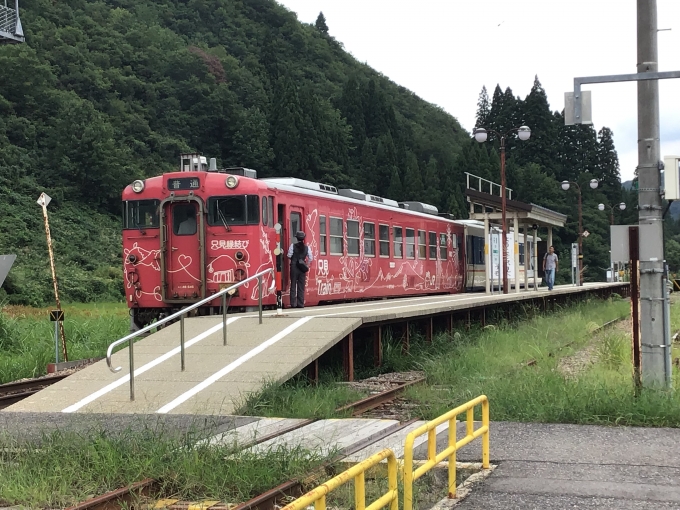 JR東日本 国鉄キハ40系気動車 キハ48-545 只見駅 鉄道フォト