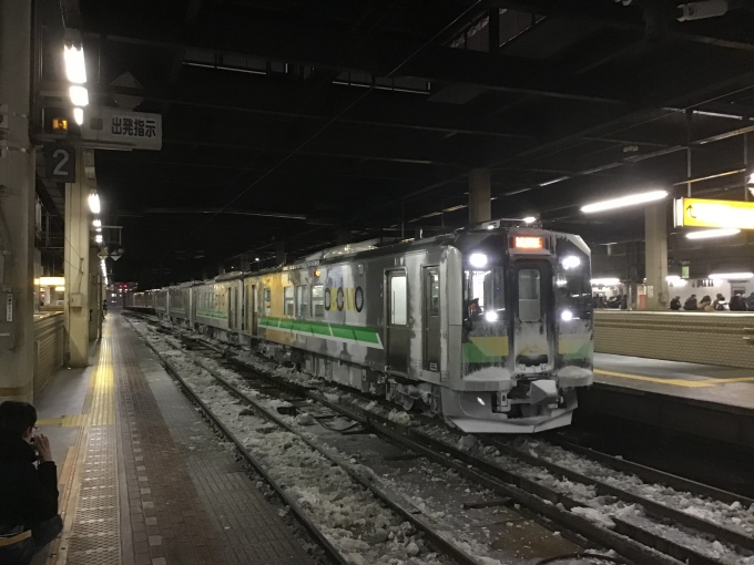 JR北海道H100形気動車 鉄道フォト・写真 by もふもふさん 札幌駅：2020年02月10日17時ごろ