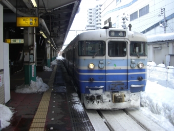 JR東日本 国鉄115系電車 鉄道フォト・写真 by もふもふさん 長岡駅：2012年02月12日12時ごろ