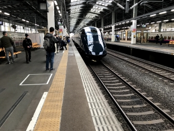 JR東日本 E325形(M1) 現美新幹線 E325-702 鉄道フォト・写真 by はしのまぐさん 新潟駅：2020年12月20日13時ごろ