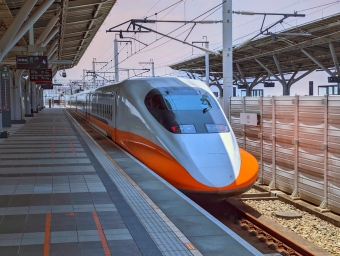 台湾高速鉄路 700T 鉄道フォト・写真 by こめさん ：2023年05月03日11時ごろ