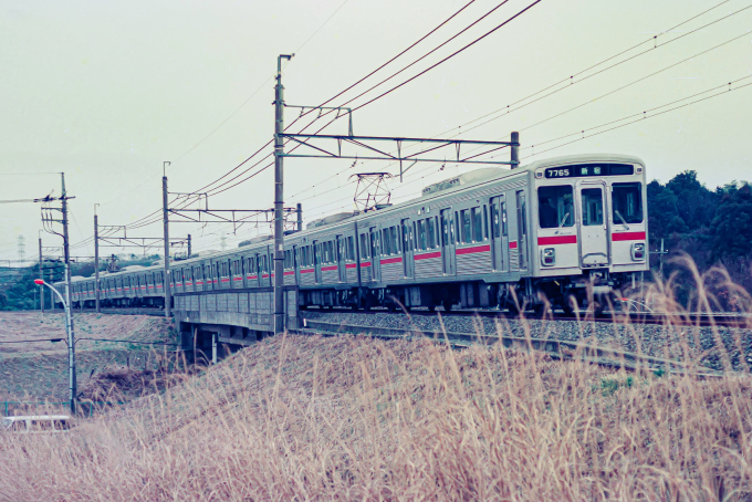 京王電鉄 7857 (京王7000系) 車両ガイド | レイルラボ(RailLab)