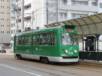 札幌市交通局 札幌市電220形 222 鉄道フォト・写真 by TS鉄さん 西線１４条停留場：2021年10月04日09時ごろ