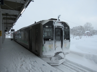 JR北海道 H100形 H100-9 鉄道フォト・写真 by TS鉄さん 倶知安駅：2021年12月31日09時ごろ