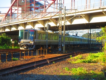 JR西日本223系電車 クモハ223形（Mc） 鉄道フォト・写真 by Aץameさん 彦根駅 (JR)：2020年09月21日16時ごろ