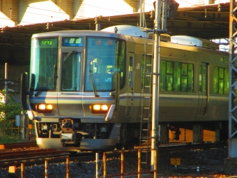 JR西日本223系電車 クモハ223形（Mc） 鉄道フォト・写真 by Aץameさん 彦根駅 (JR)：2020年09月21日17時ごろ