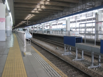 JR西日本 781形(Mc) 781-7006 鉄道フォト・写真 by Aץameさん 博多駅 (JR)：2012年03月24日14時ごろ