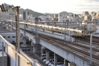 JR西日本223系電車 クモハ223形（Mc） 鉄道フォト・写真 by Aץameさん 姫路駅：2021年10月23日16時ごろ