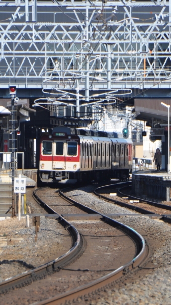 近畿日本鉄道 近鉄2430系電車 2446 鉄道フォト・写真 by Aץameさん 桑名駅 (近鉄)：2022年01月10日10時ごろ