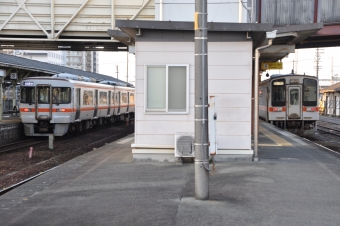 JR東海 キハ25系 キハ25-1511 鉄道フォト・写真 by Aץameさん 松阪駅 (JR)：2022年01月29日16時ごろ