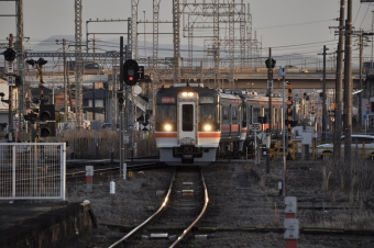 JR東海 キハ75系 みえ(快速) キハ75-302 鉄道フォト・写真 by Aץameさん 松阪駅 (JR)：2022年01月29日16時ごろ