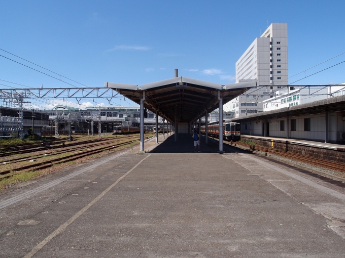 JR東海 クモハ311形 クモハ311-4 鉄道フォト・写真 by Aץameさん 豊橋駅 (JR)：2016年08月26日13時ごろ