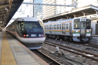 JR東海 クロ383形 しなの(特急) クロ383-4 鉄道フォト・写真 by Aץameさん 名古屋駅 (JR)：2022年03月15日17時ごろ