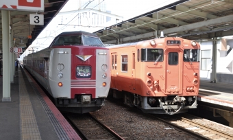 JR西日本 キハ47 37 (キハ40系) 車両ガイド | レイルラボ(RailLab)