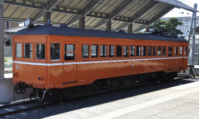 鉄道フォト・写真：一畑電車 一畑電気鉄道デハニ50形電車 デハニ52 出雲大社前駅 鉄道フォト・写真 by Aץameさん - 撮影日 2022/03/27 13:44