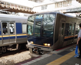 JR西日本321系電車 鉄道フォト・写真 by Aץameさん ：2022年09月20日13時ごろ