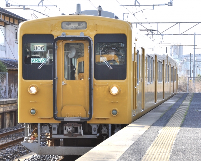 JR西日本 クハ104-16 (105系) 車両ガイド | レイルラボ(RailLab)
