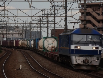 JR貨物 EF210形 EF210-327 鉄道フォト・写真 by 浜五井の撮影記録さん 新座駅：2021年07月21日16時ごろ