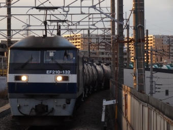 JR貨物 EF210形 EF210-132 鉄道フォト・写真 by 浜五井の撮影記録さん 八丁畷駅 (JR)：2021年11月04日16時ごろ