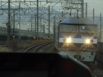 JR貨物 EF210形 EF210-121 鉄道フォト・写真 by 浜五井さん 小田原駅 (JR)：2022年03月30日06時ごろ