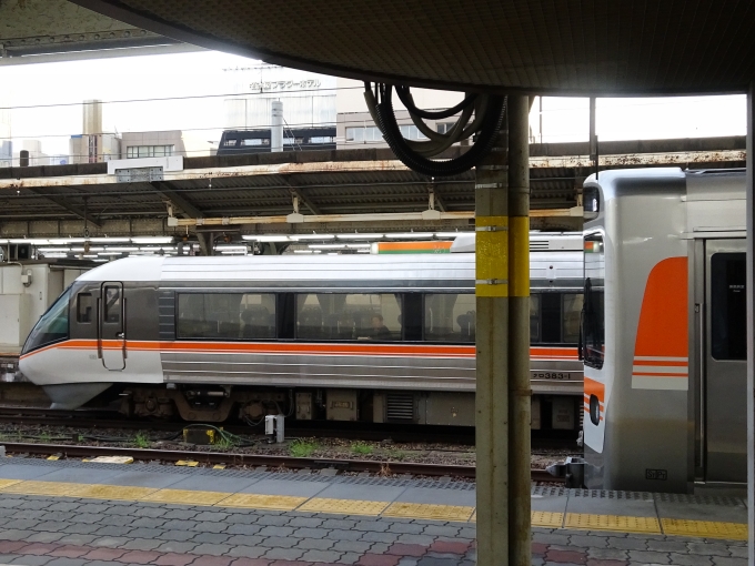 JR東海 クロ383形 しなの(特急) クロ383-1 鉄道フォト・写真 by Aimyuさん 名古屋駅 (JR)：2023年09月11日17時ごろ