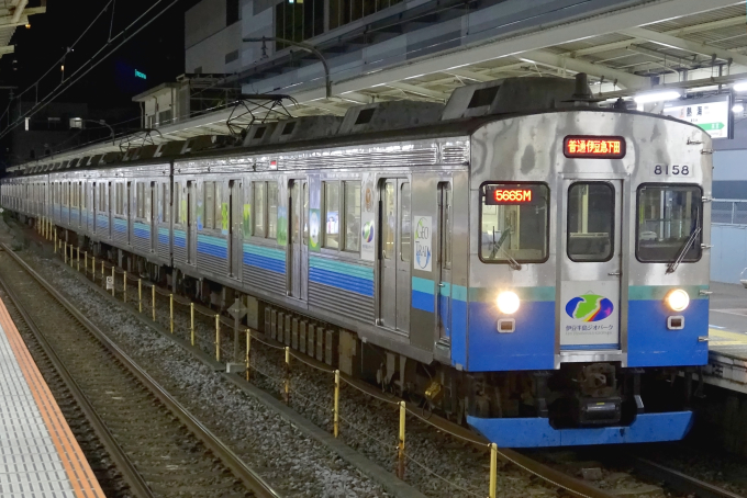 伊豆急行 クモハ8158 (伊豆急8000系) 車両ガイド | レイルラボ(RailLab)