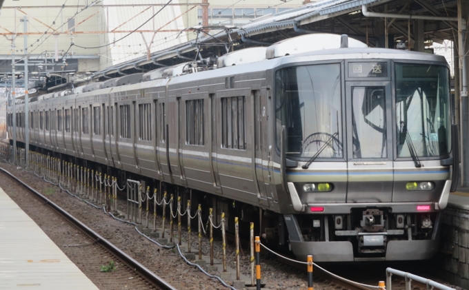 鉄道フォト・写真：JR西日本223系電車 クハ222-1006 米原駅 (JR) 鉄道フォト・写真 by 神 宮 前さん - 撮影日 2021/12/12 10:30