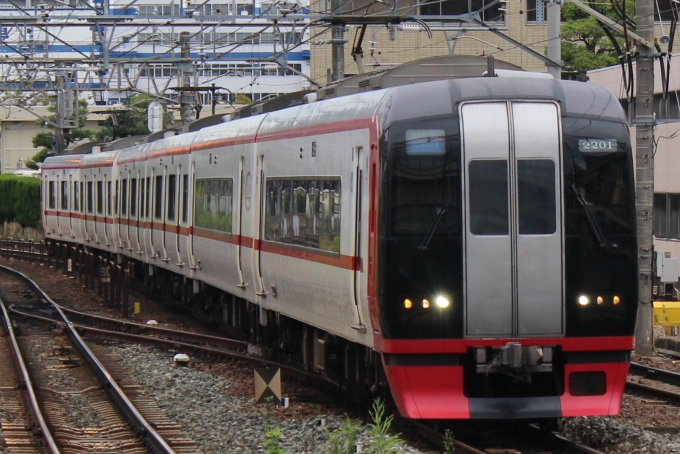 鉄道フォト・写真：名古屋鉄道 名鉄2200系電車 2201 神宮前駅 鉄道フォト・写真 by 神 宮 前さん - 撮影日 2022/10/09 09:38