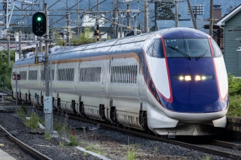 JR東日本 E322形(M2c) E322-1004 鉄道フォト・写真 by ニマナナ（いたばしJCT）さん かみのやま温泉駅：2023年06月16日17時ごろ